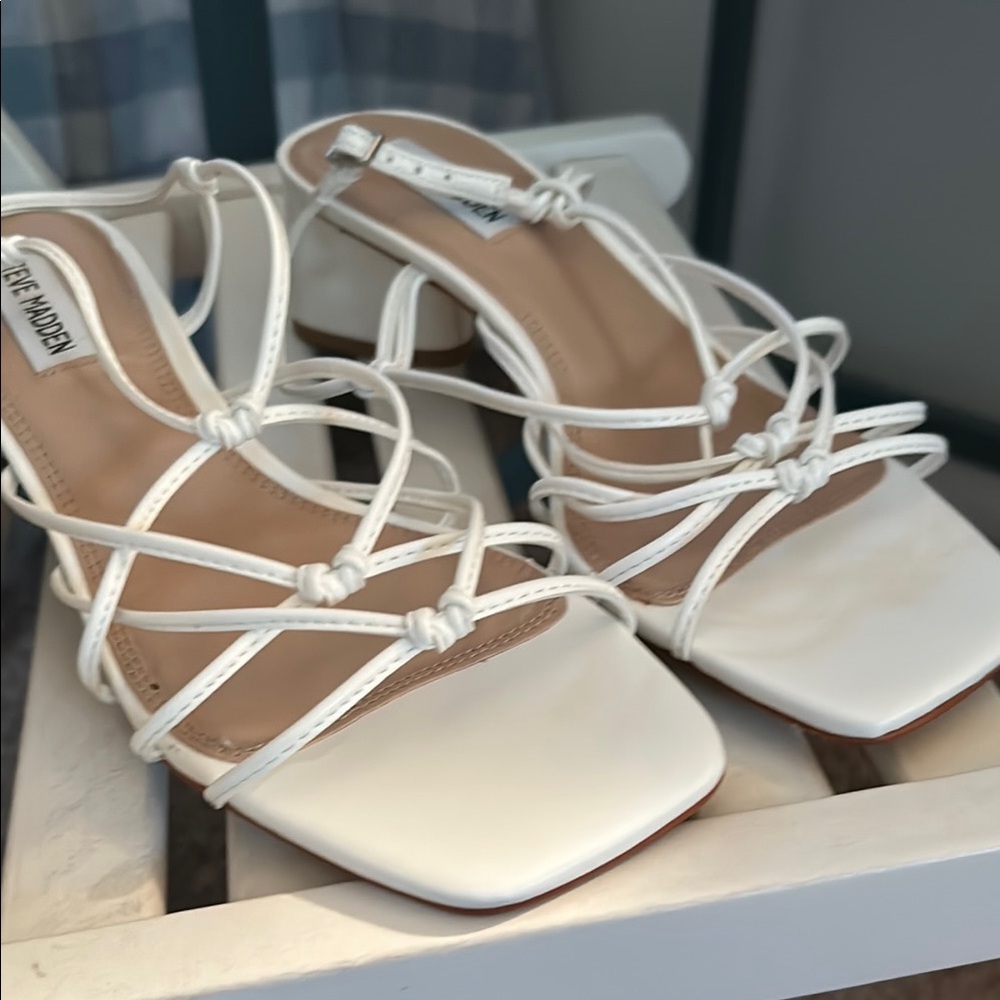 Steve Madden “Sydnee” heel. Never worn.